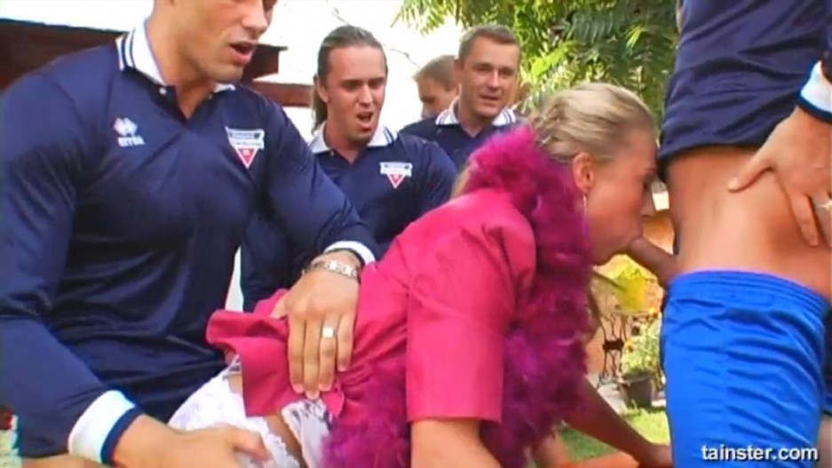 Sabrina White Gets Wet